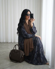Load image into Gallery viewer, FLORAL - BY THAHAB ABAYA
